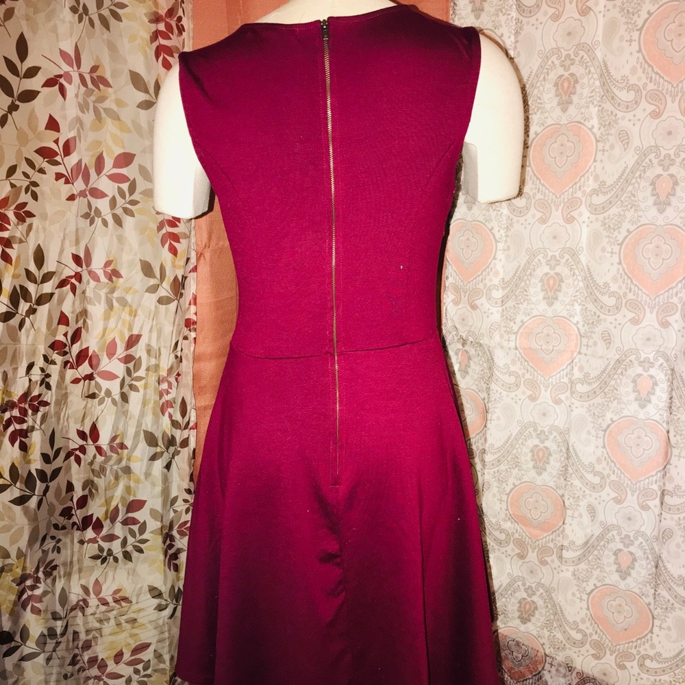 Dress - Picture 2 of 2
